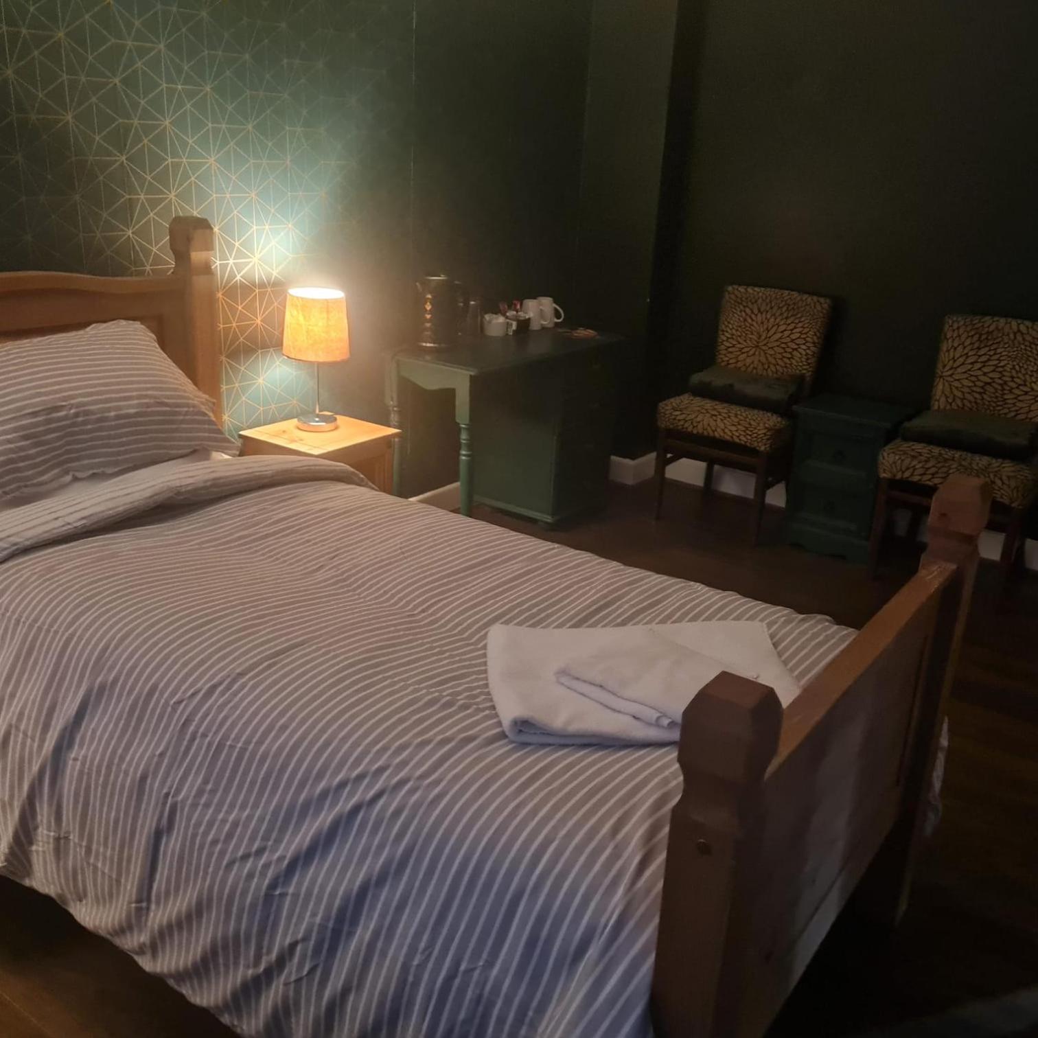 The Norfolk Arms, Chapeltown Hotel Шефилд Екстериор снимка