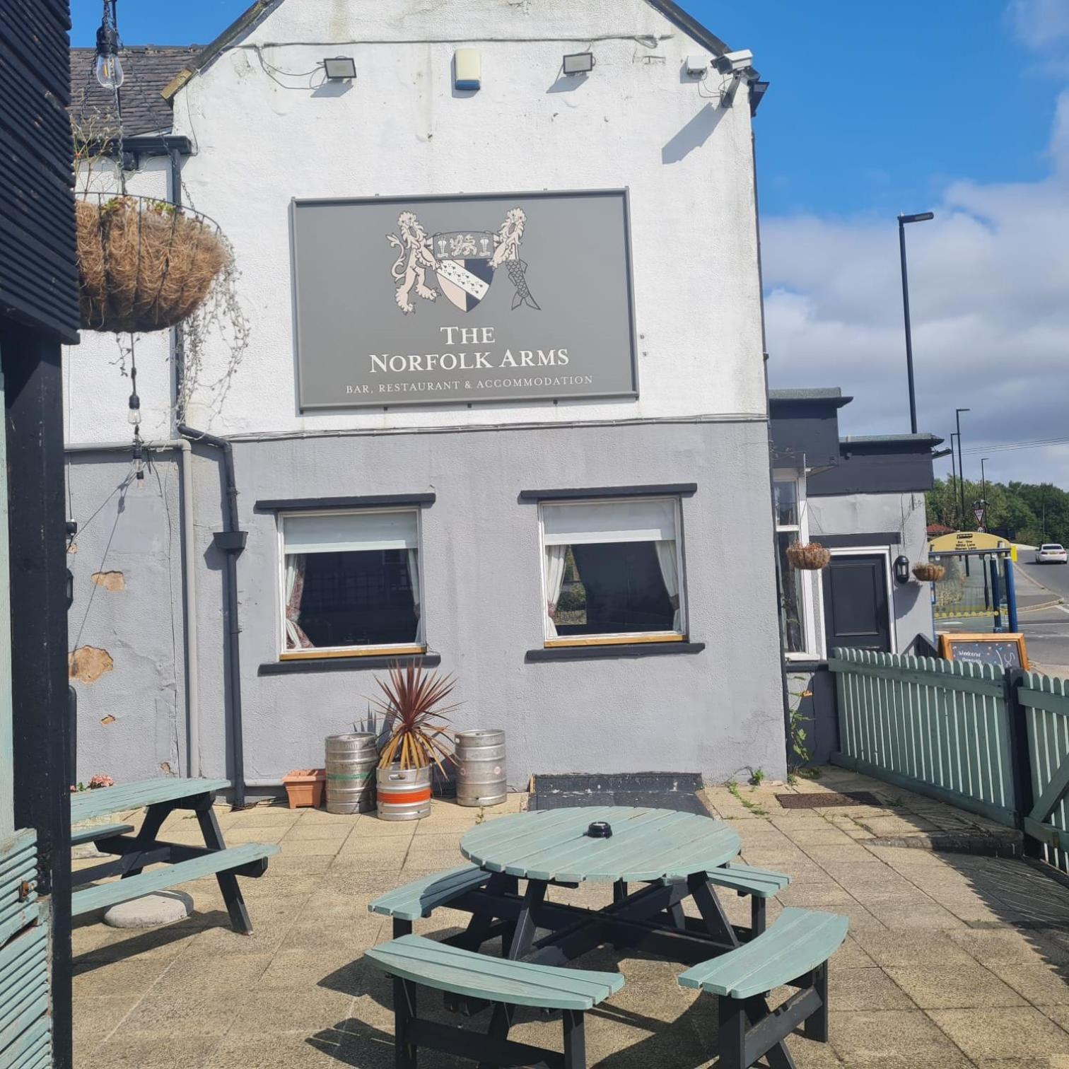 The Norfolk Arms, Chapeltown Hotel Шефилд Екстериор снимка