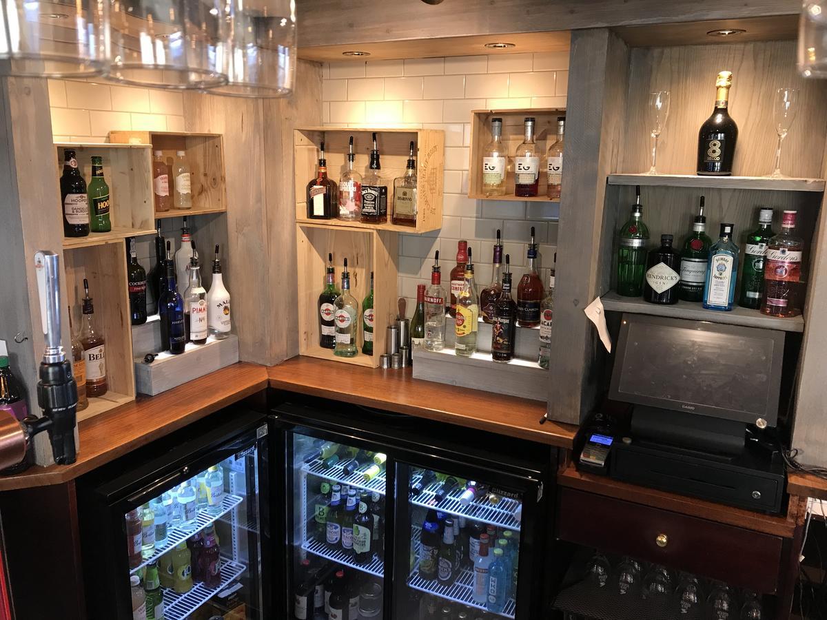 The Norfolk Arms, Chapeltown Hotel Шефилд Екстериор снимка
