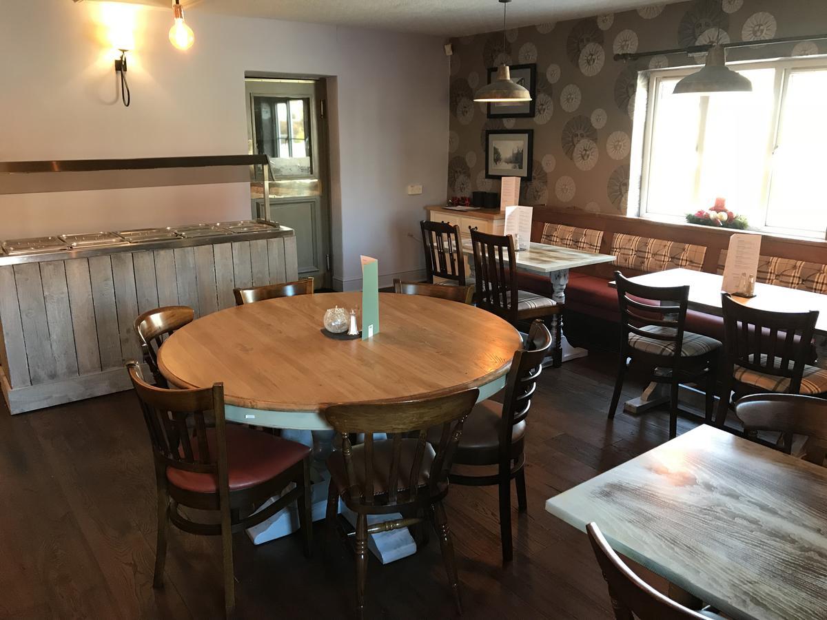 The Norfolk Arms, Chapeltown Hotel Шефилд Екстериор снимка